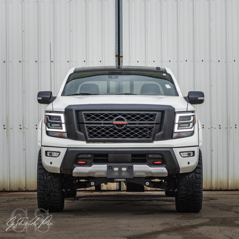 Front view Nissan truck
